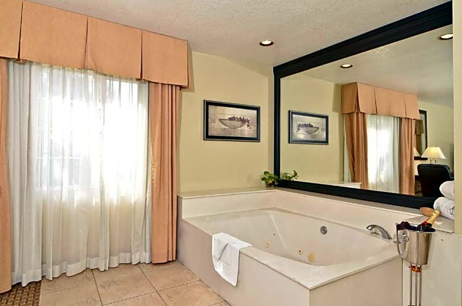 Hotel Silver Lake