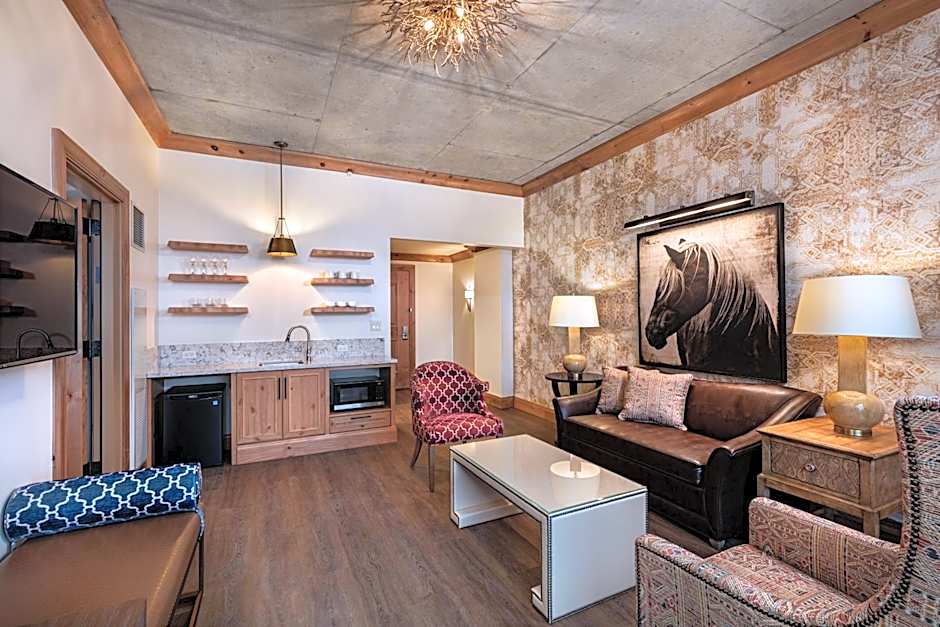 The Brownwood Hotel & Spa