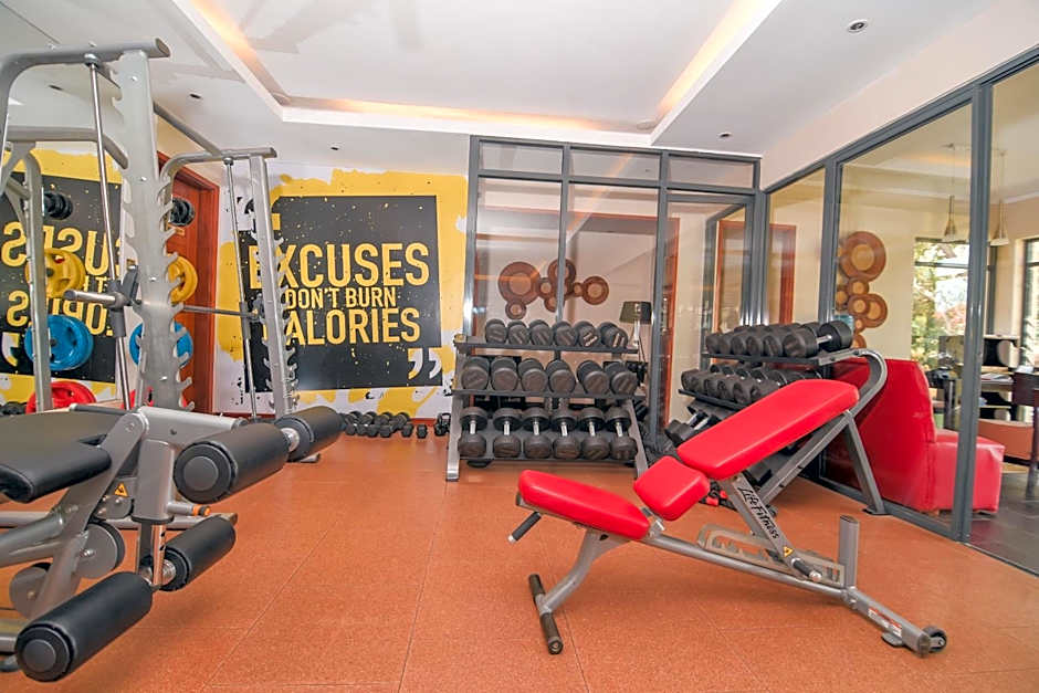 Falcon Heights Hotel