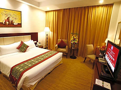 Superior Queen Room