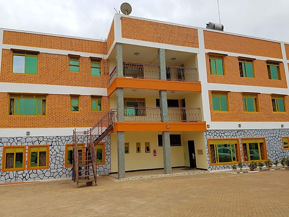 Sibyangu Standard Hotel