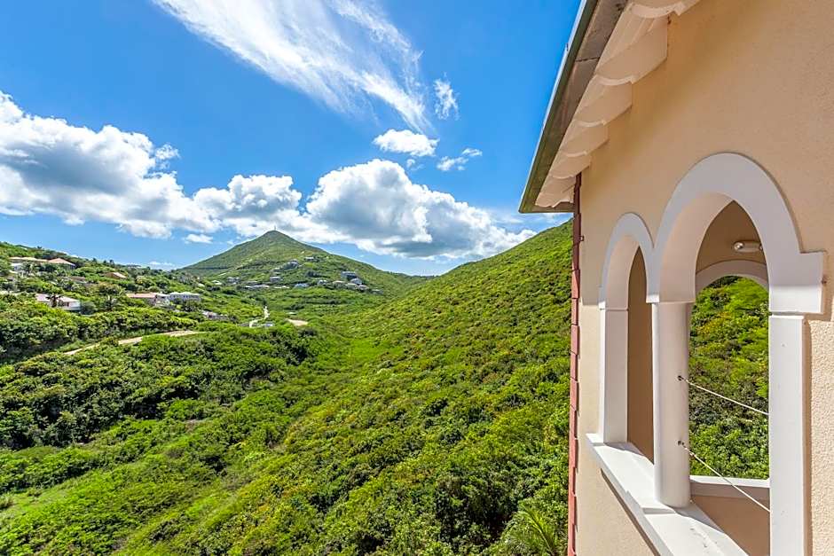 Princess Heights Luxury Condo Hotel