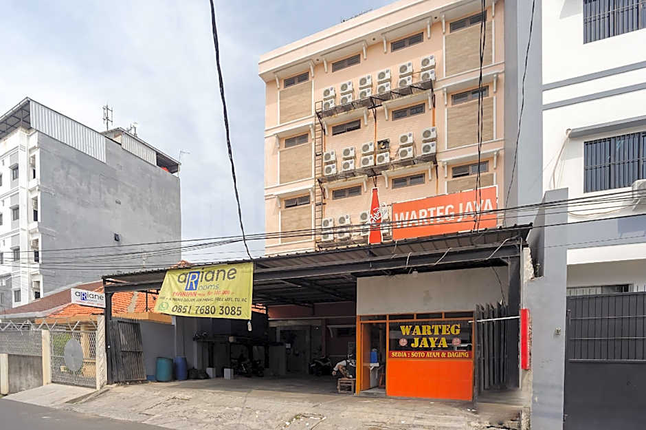 Ariane Rooms RedPartner – Jakarta, NY