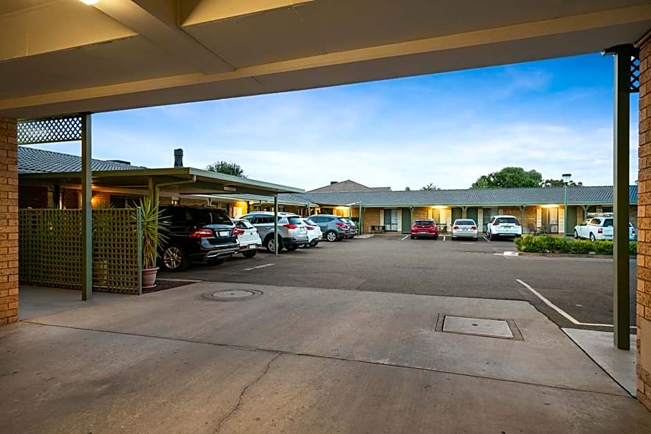 Garden City Motor Inn