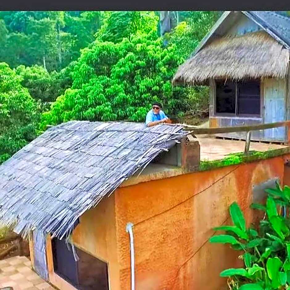 Akha Hill House Hotel