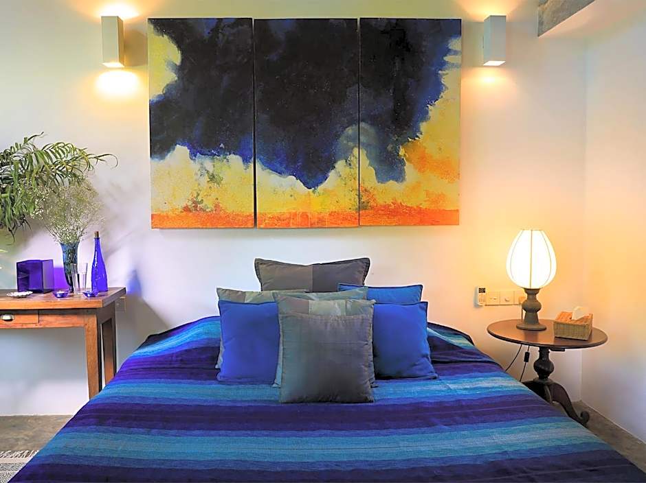 Saffron & Blue