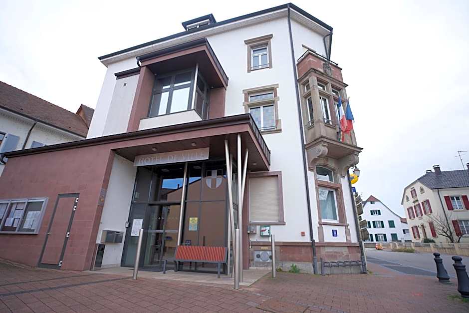Arrow Hotel
