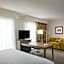 Hampton Inn & Suites Seattle/Northgate