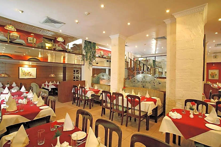 The Astor Hotel Kolkata