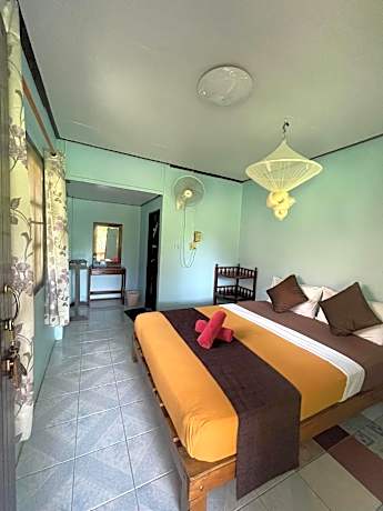 Small Single Room