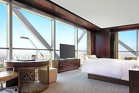 Deluxe Guest Room  with  King Bed