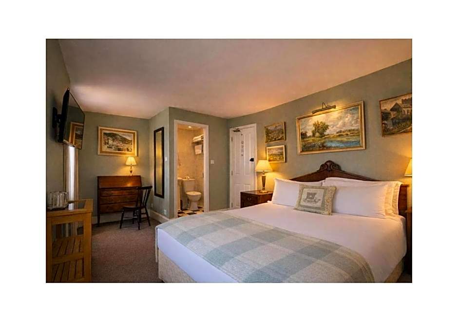 The Royal Harbour Hotel