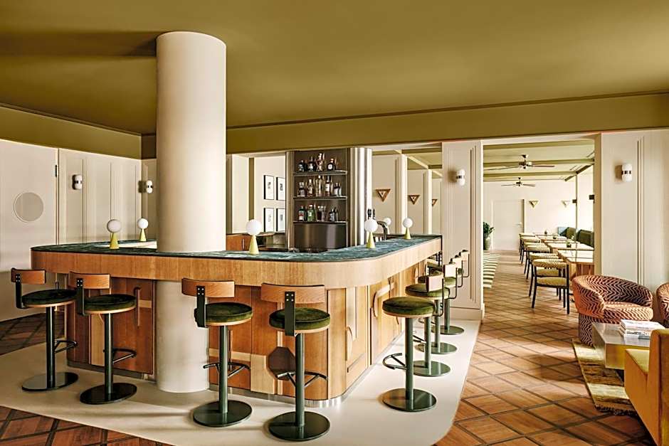 Locke am Platz Zurich