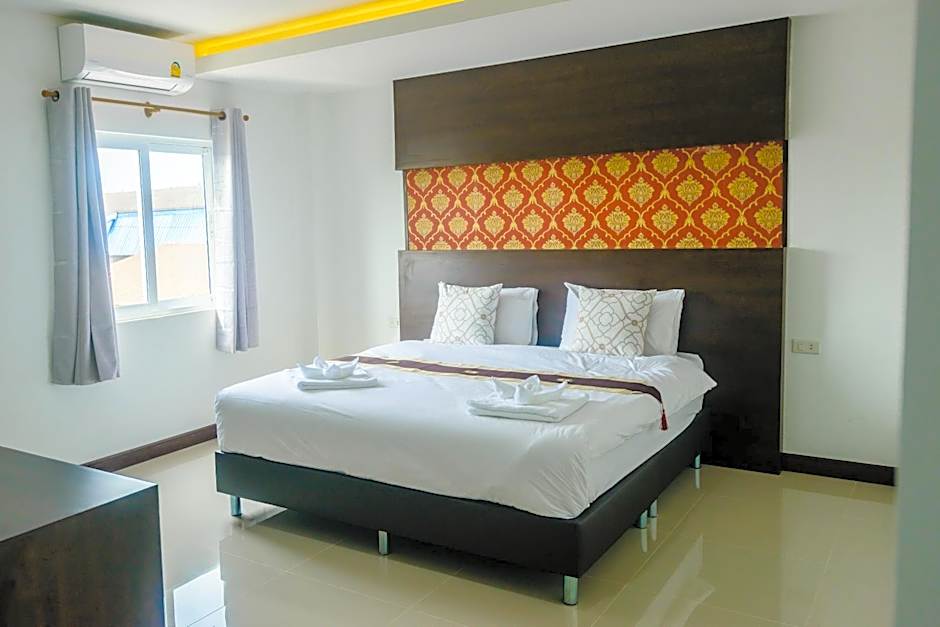 O2 Hotel สกลนคร (โรงแรม โอทู สกลนคร)