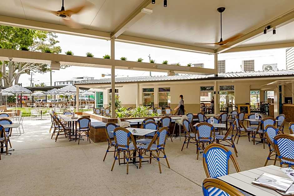 The Waterloo Bay Hotel