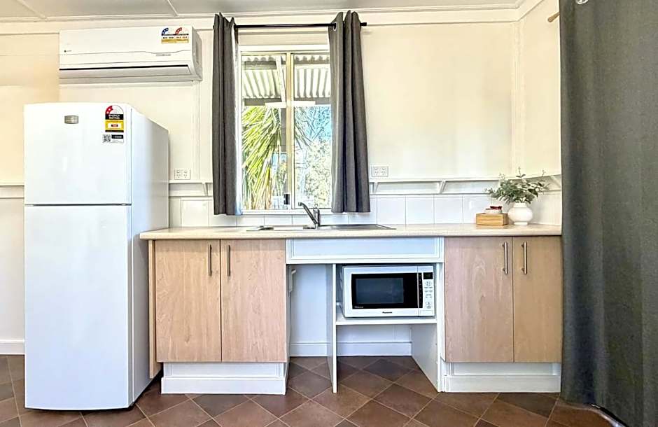 Esk Caravan Park & Rail Trail Motel