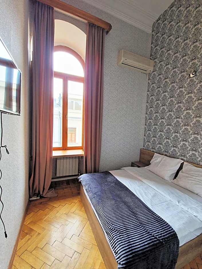 Friendly Hotel by Art Nova