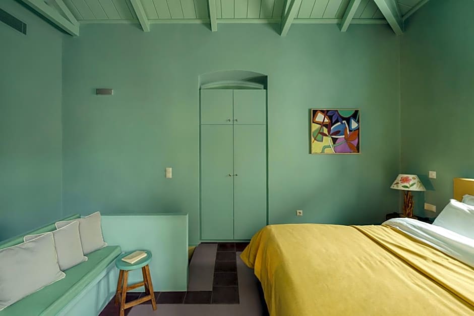 Cactus Hydra - Art Apartments