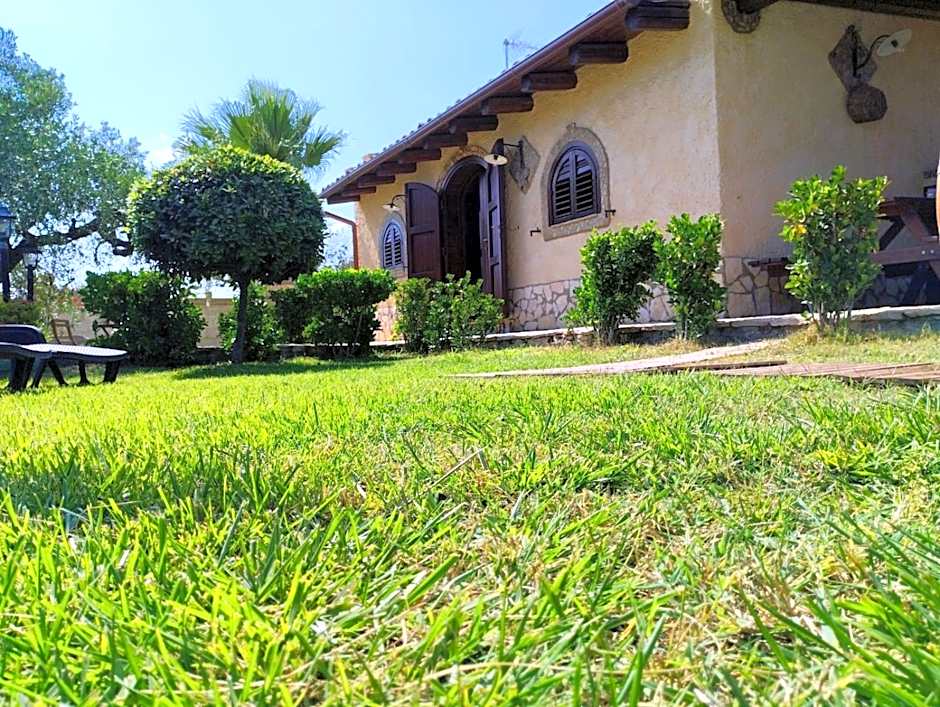 Casa Vacanze 'Al Giardino degli Ulivi'