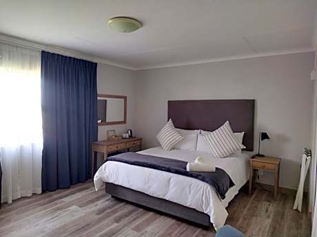 Deluxe Double Room with Sea View