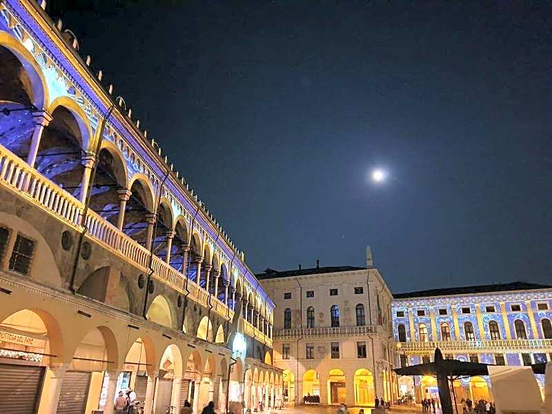 Officine Cavour Apartments