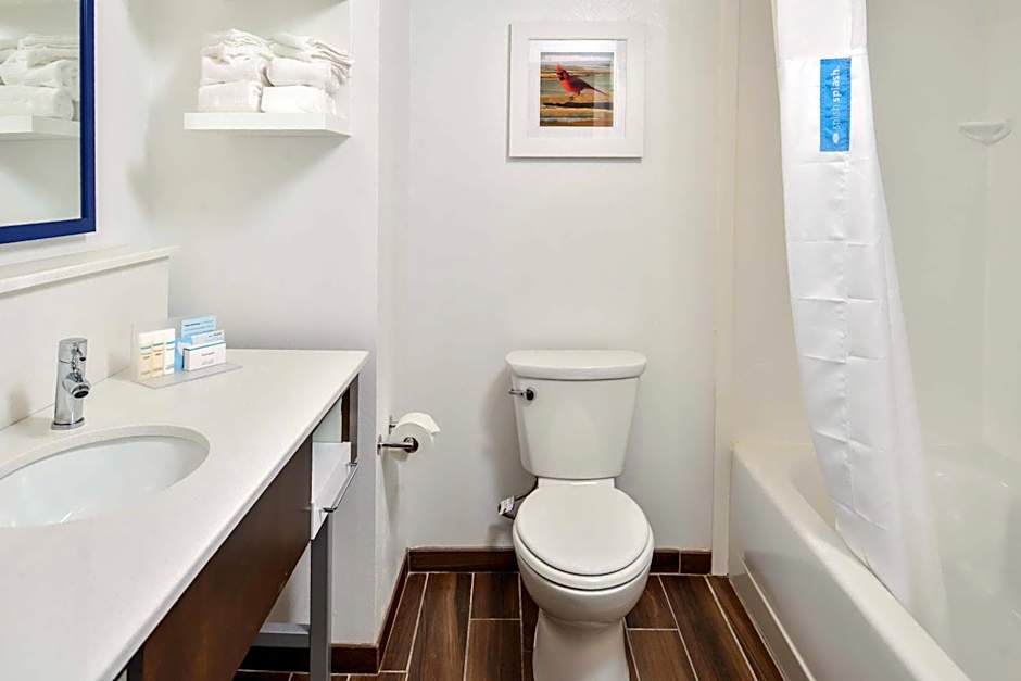 Hampton Inn By Hilton Benson