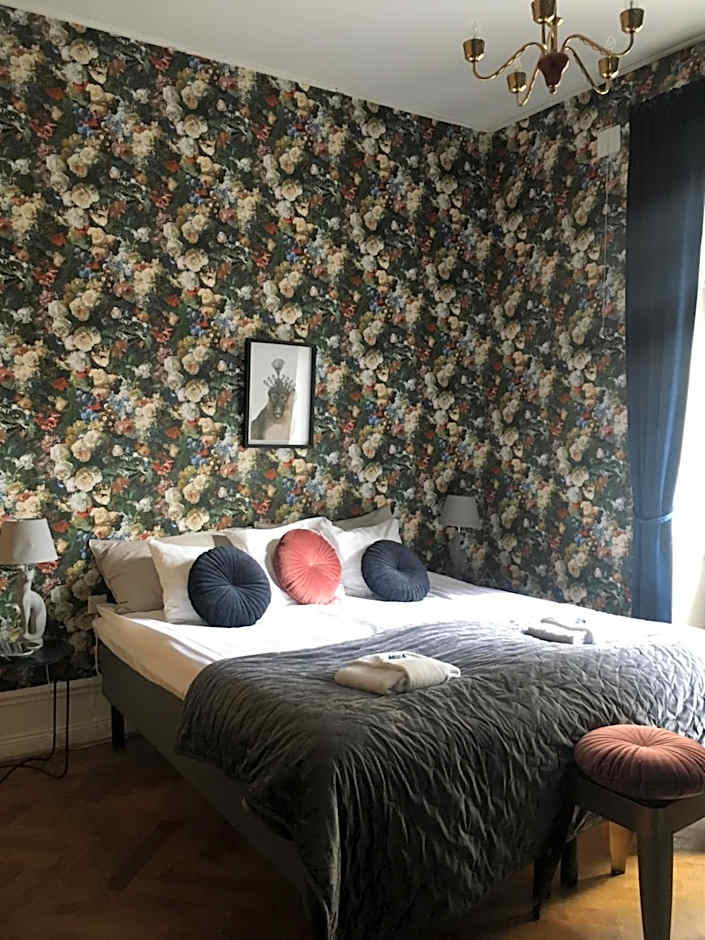 Morris Hotel