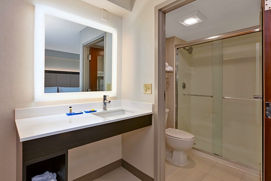 Holiday Inn Express and Suites Blacksburg- University Area By IHG