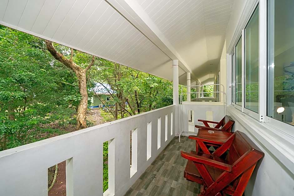 Oceanview Bungalows by EAT