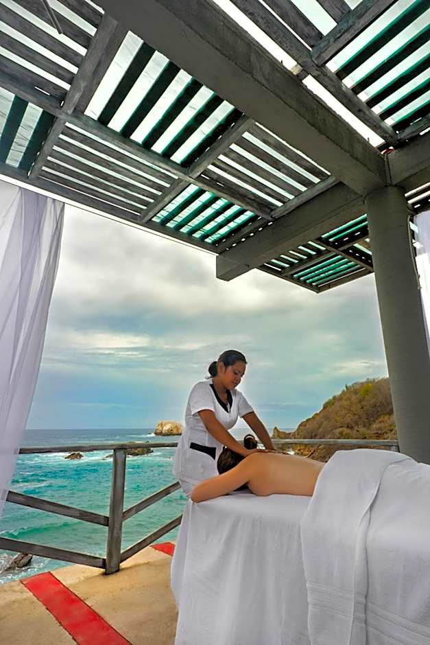Villa Aikia (Adults Suites A/C)