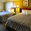 Rose City Inn & Suites