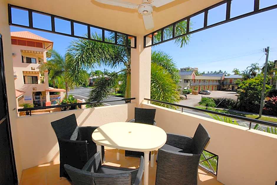 City Plaza Apartments