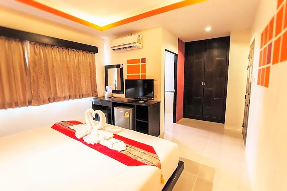 Lavender Hotel Patong, Phuket