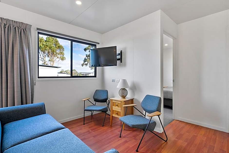 Swansea Beach Chalets