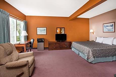 1 King Bed, Apartment Suite, Non-Smoking