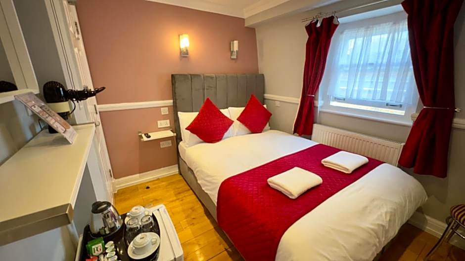 Classic Hyde Park Hotel