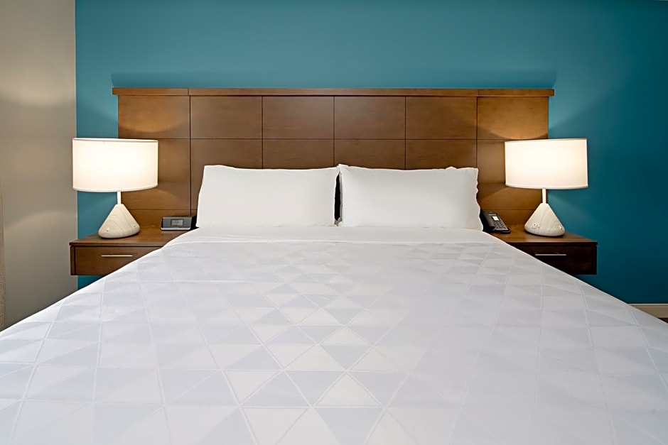 Staybridge Suites Long Beach Airport By IHG