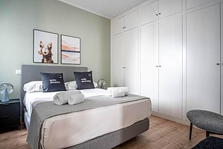 One-Bedroom Apartment with Terrace