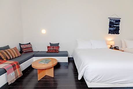 Deluxe Queen Room with Two Queen Beds