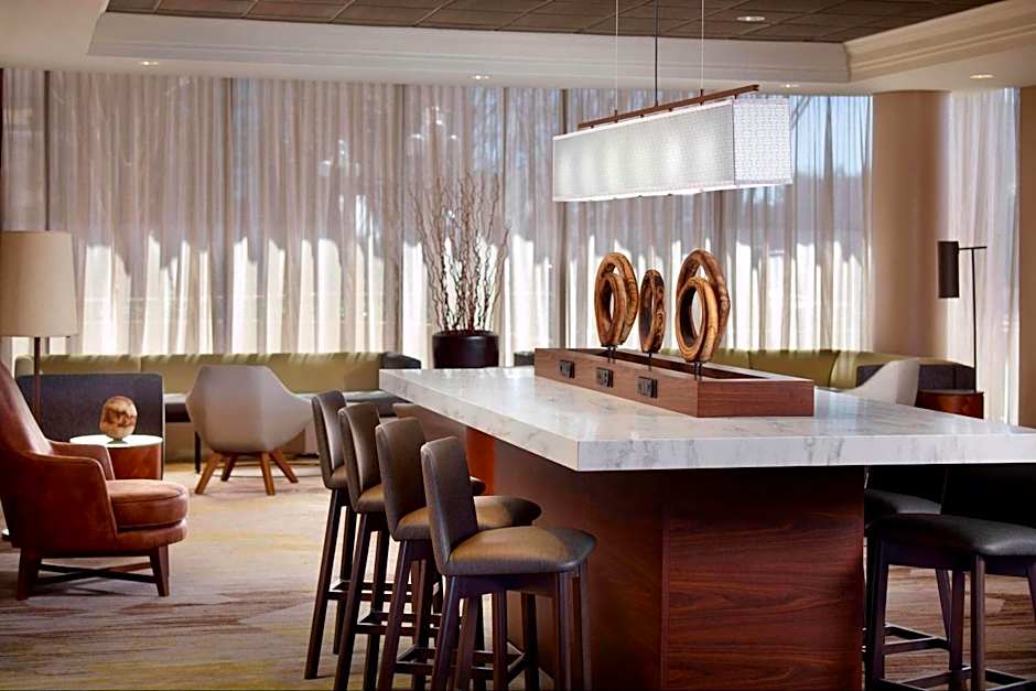 Sonesta Select Atlanta Cumberland Galleria Ballpark