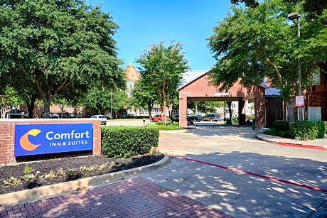 Comfort Inn Suites North Dallas Addison Dallas Dallas Hotels Tx At Hotel Reservations