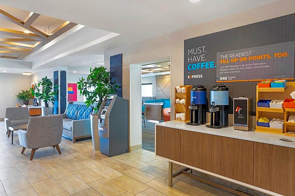 Holiday Inn Express Colton By IHG
