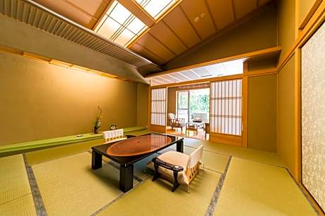 Japanese-Style Luxury Room with Open-Air Bath