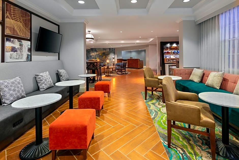 Hampton Inn Buffalo-Williamsville