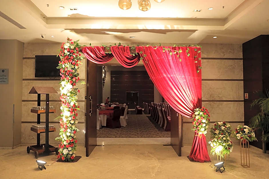 Grand Mercure Vadodara Surya Palace