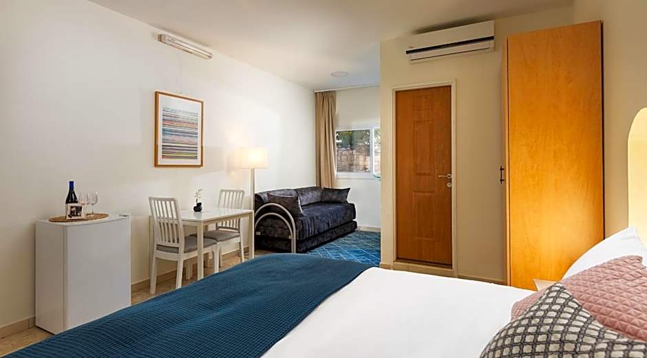 Family Villa - Prime Location Old City