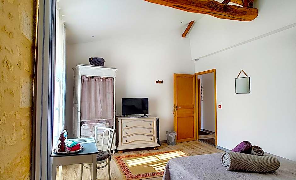 Jardin d'arcy - chambres d'hôtes avec piscine et SPA