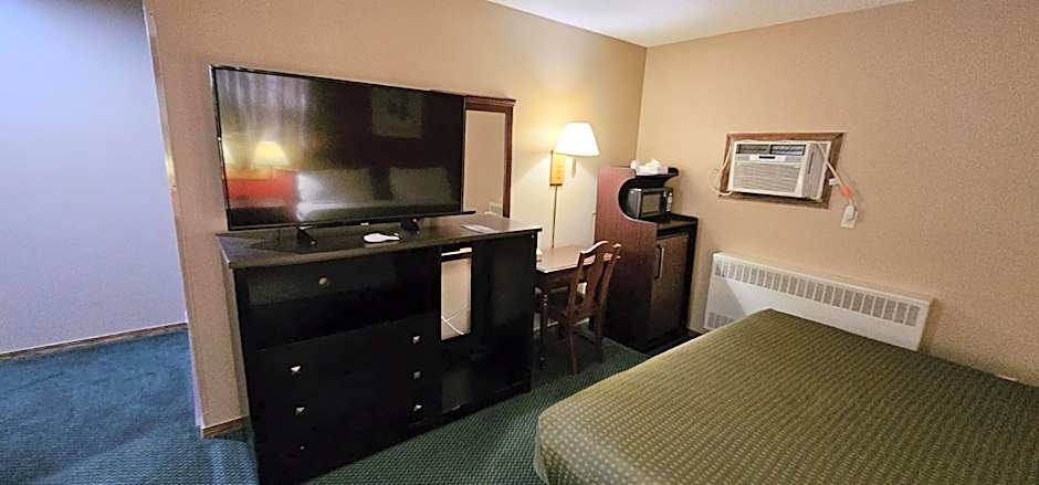 Colonial Inn