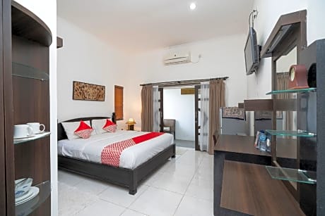 Super OYO 2417 Panen House