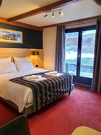 Double room garden access Mont Blanc side